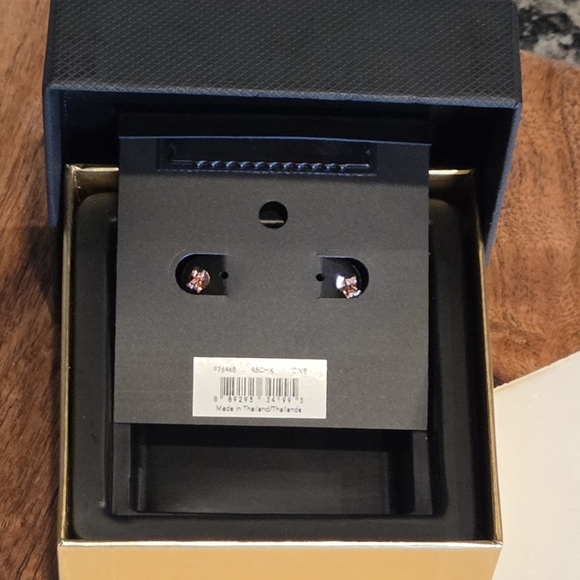 *NIB* Coach White and Gold Enamel Earrings - Picture 6 of 8